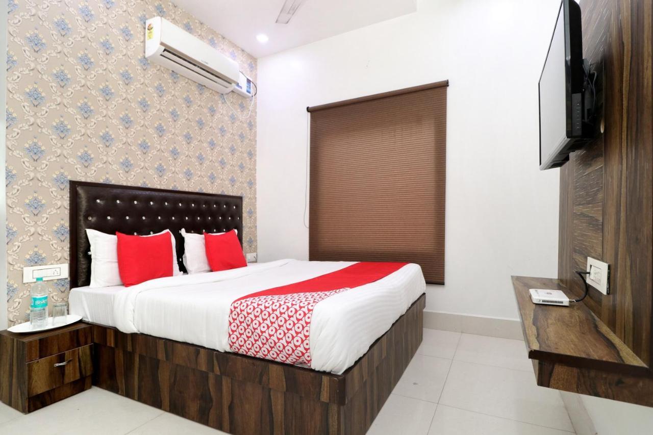 OYO 26591 Hotel Angad Inn Amritsar Bagian luar foto