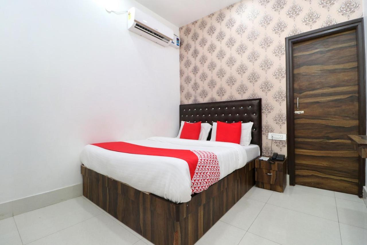 OYO 26591 Hotel Angad Inn Amritsar Bagian luar foto